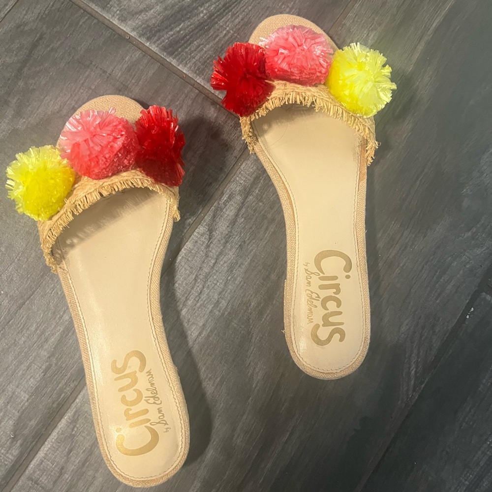 {Circus by Sam Edelman} Daytona Raffia Slide Sandals 9.5